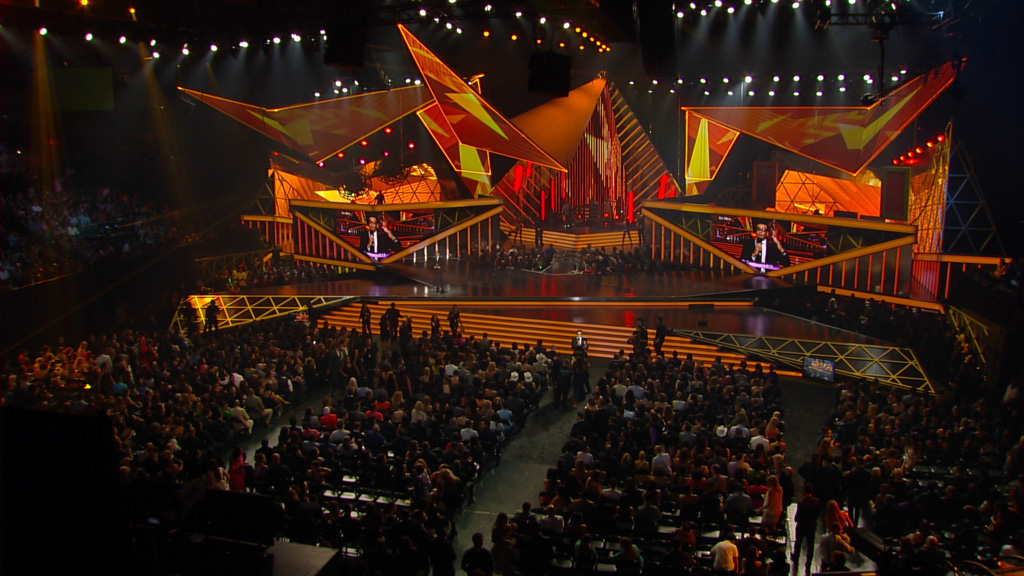 Latin Billboards DMDS7UDIOS