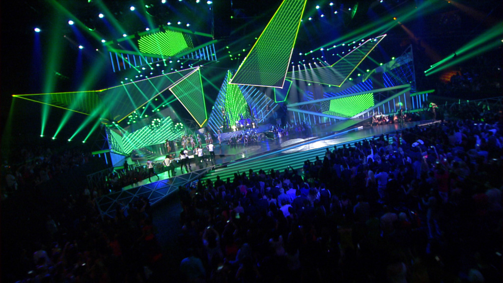 Latin Billboards DMDS7UDIOS